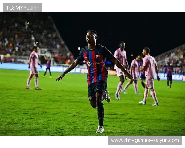 拉菲尼亚边路传中成就队友补射